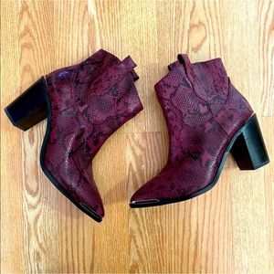 Steve Madden Zora Burgundy Snakeskin Heeled Bootie